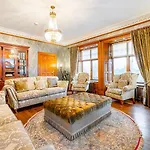 Middle Reston Holiday home
