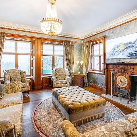 5 Bed In Staveley Oc-Lr107 *