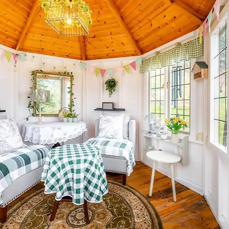 Middle Reston * Staveley