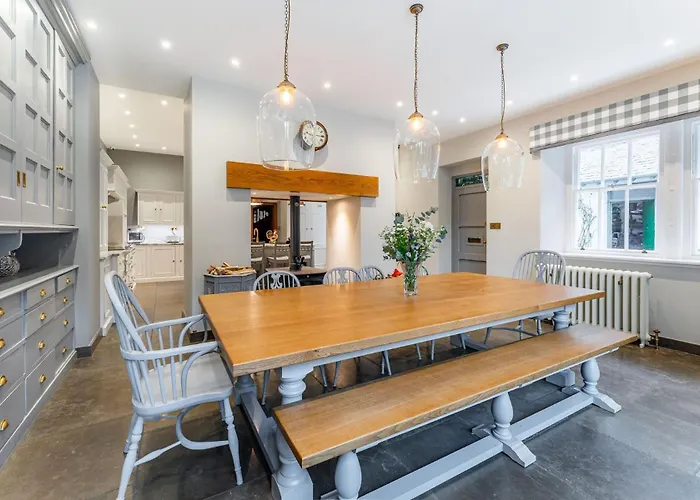 Nyaraló Middle Reston Staveley