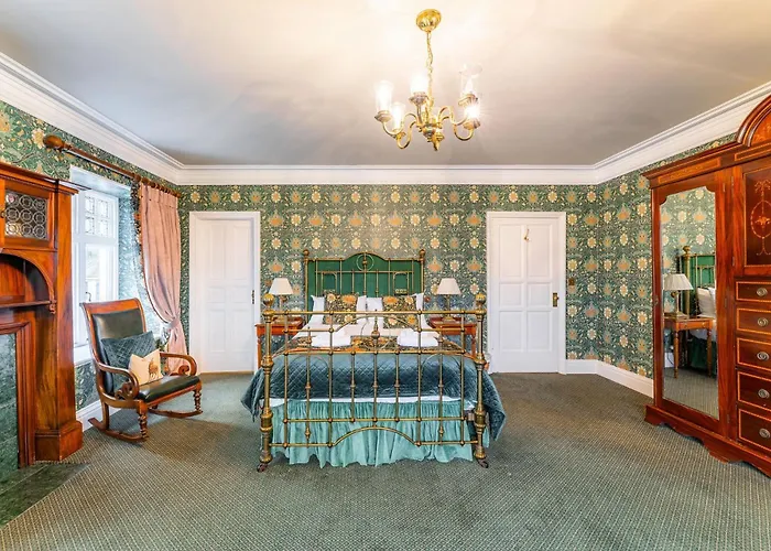 Middle Reston Staveley