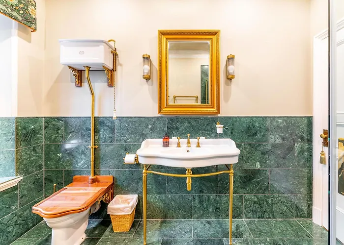 Middle Reston * Staveley